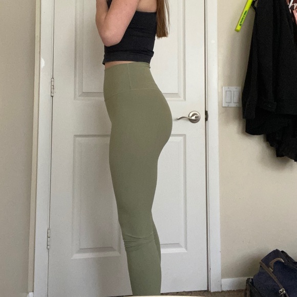 Green Lulu lemon high rise leggings - Picture 1 of 2
